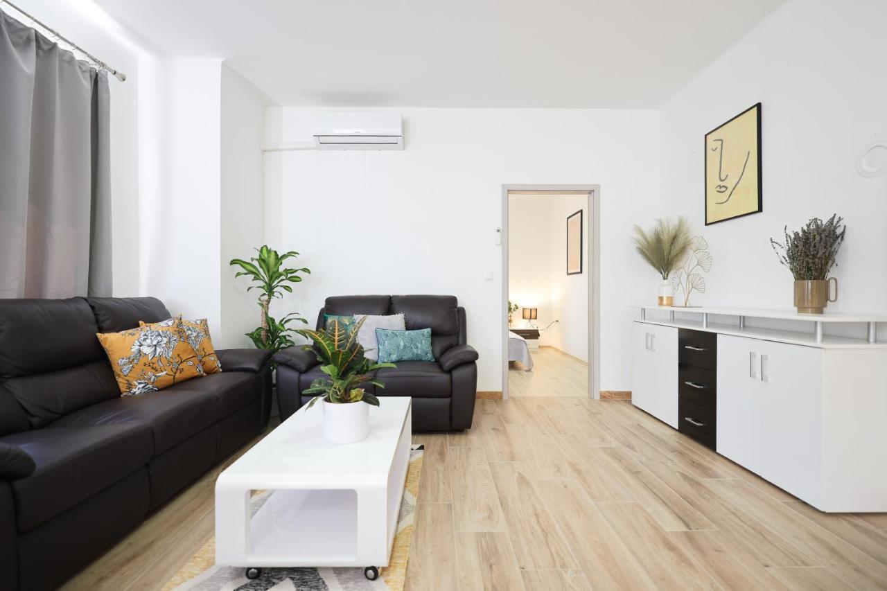 Mathilda'S Apartment ザダル エクステリア 写真
